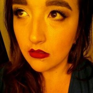 Meet your Posher, Jillian